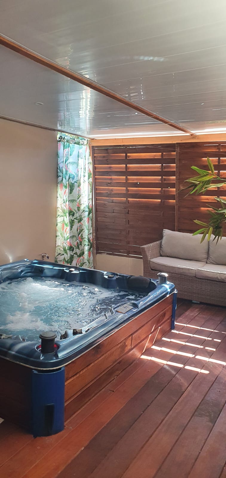 Jacuzzi image