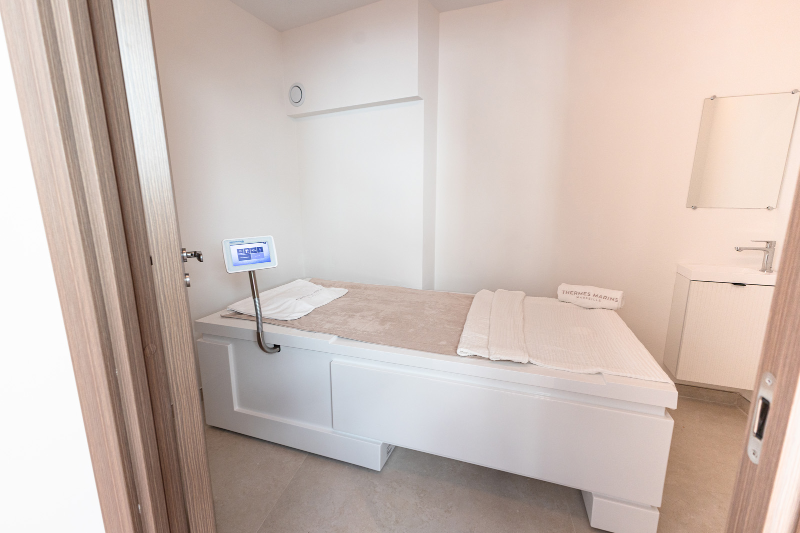 'Medyjet 30 min- Massage sur lit de flottaison image