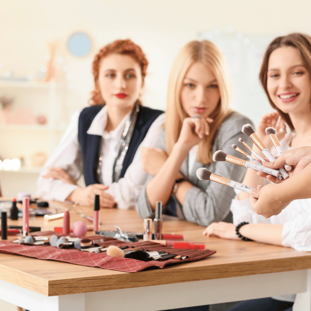 Cours de Maquillage image