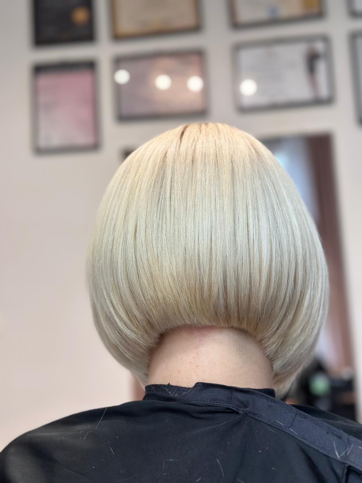 TOTAL BLONDE PREMIER : racines/courts image