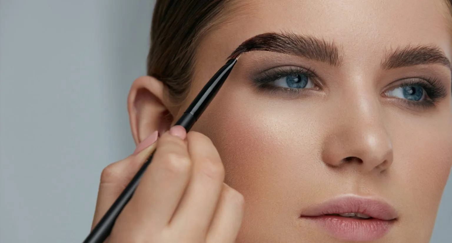 Browlift + Teinture Sourcils image