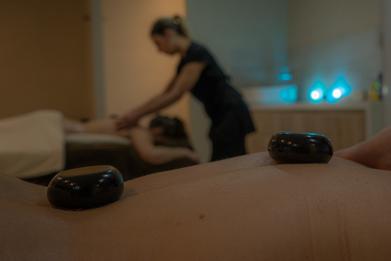 massage aux pierres chaudes 45 min image
