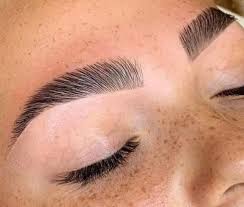 Browlift sourcils et restructuration — 1h15 image