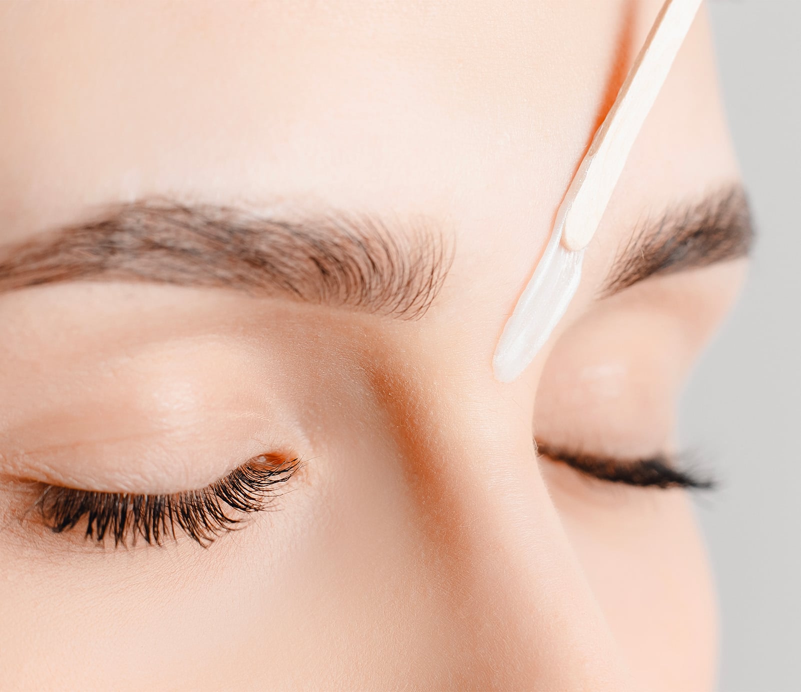 Sourcils entretien image
