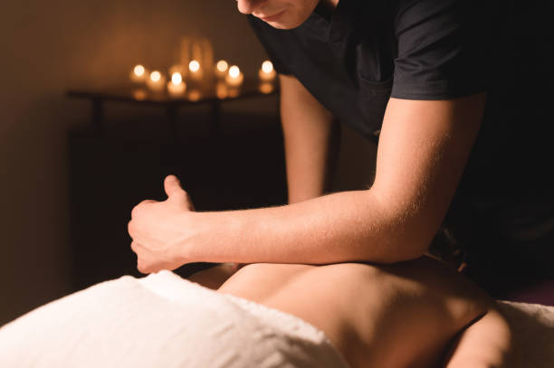 massage signature détente du dos 30 min image