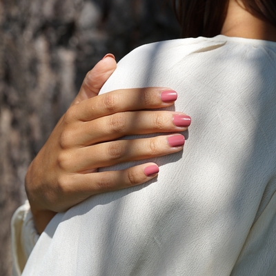 Vernis à ongles 677 image