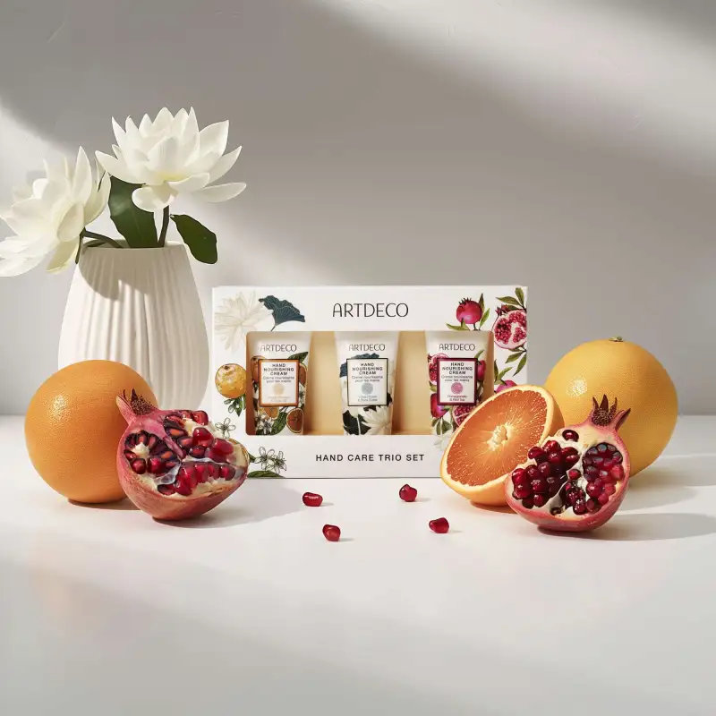 trio crème mains Art déco image